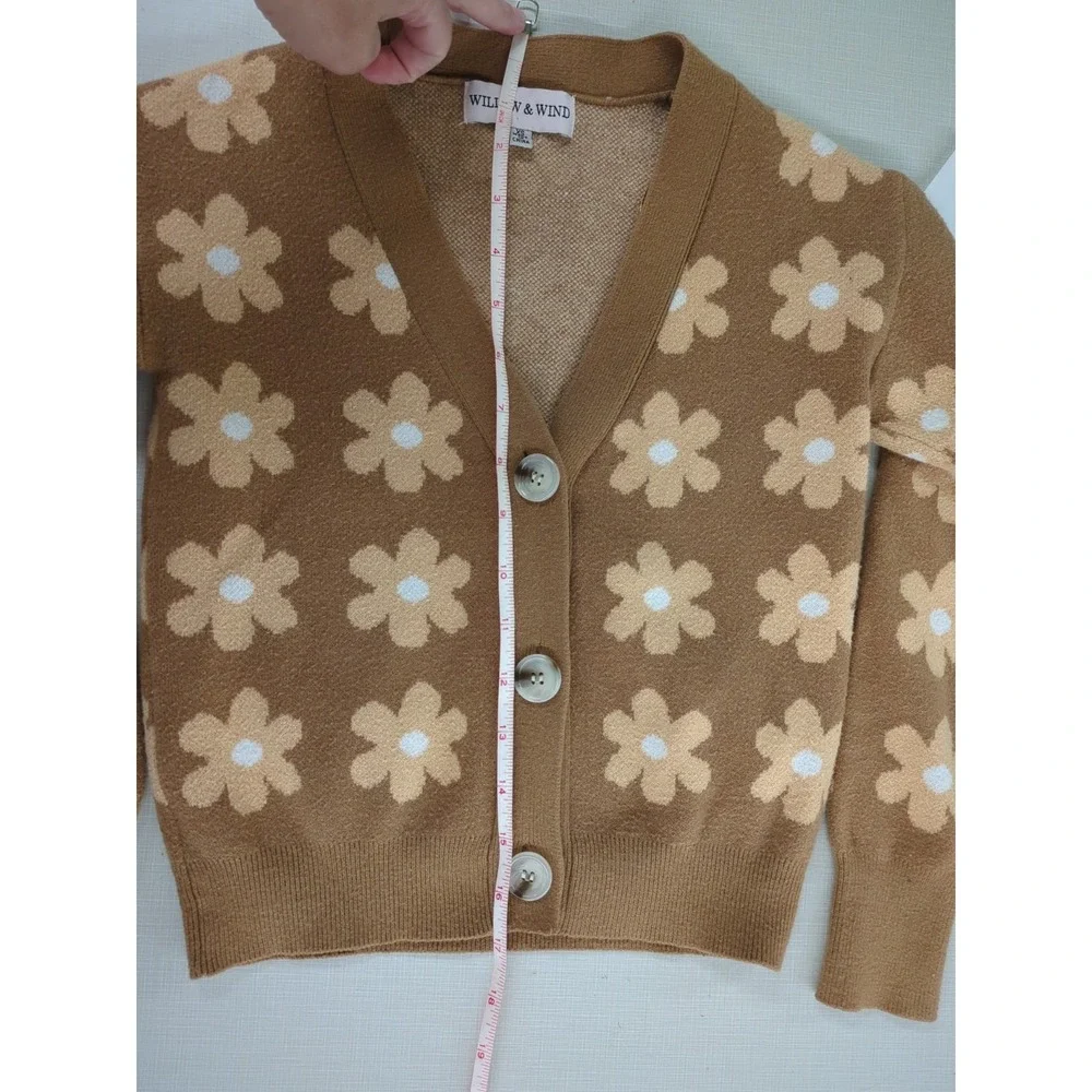 Wind & Willow Brown Cardigan With Daisy Pattern Size Xs - Picture 8 of 9